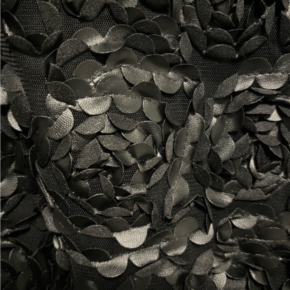 Vegan leather florette mini dress. Size L. would fit a size 10-12 - Picture 2 of 3